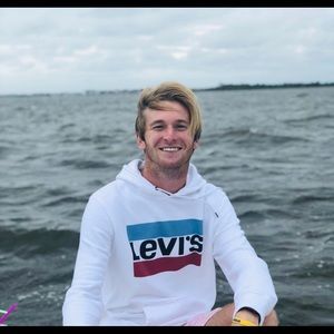 Meet your Posher, Bobby